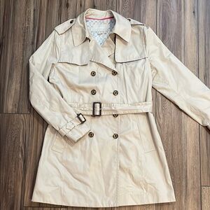Banana Republic Tan Trench Coat with Belt and Wide Collar